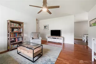 8032 Washington Park Dr, Miamisburg, OH 45459 - Photo 8