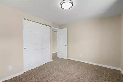 4817 Lodgeview Drive, Huber Heights, OH 45424 - Photo 20