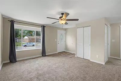 4817 Lodgeview Drive, Huber Heights, OH 45424 - Photo 8
