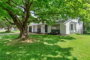 2524 Santa Rosa Dr, Kettering, OH 45440 - Photo 2