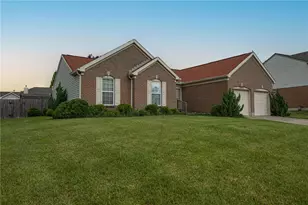2502 Hillsdale Dr, Beavercreek Twp, OH 45431 - Photo 2
