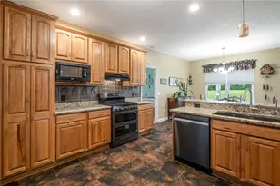 2032 Hancock Ct, Xenia, OH 45385 - Photo 10