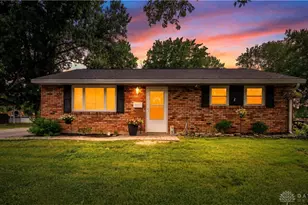 605 Mercury Dr, Cincinnati, OH 45244 - Photo 2