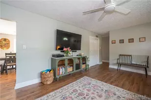 605 Mercury Dr, Cincinnati, OH 45244 - Photo 8