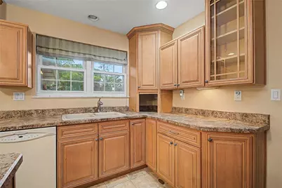 5158 Oak Tree Drive, Dayton, OH 45440 - Photo 6