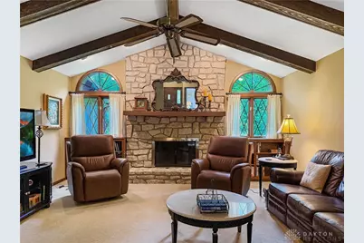 5016 Lausanne Drive, Centerville, OH 45458 - Photo 2