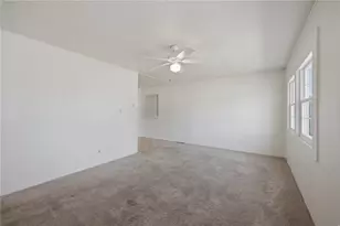 713 Flintridge Dr, Fairborn, OH 45324 - Photo 2