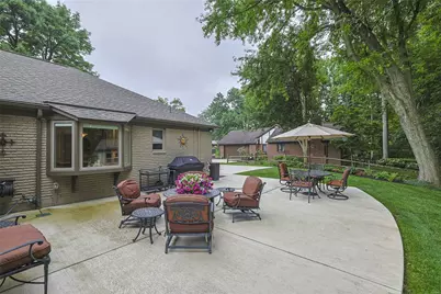 6725 Vienna Woods Trail, Miami Township, OH 45459 - Photo 46