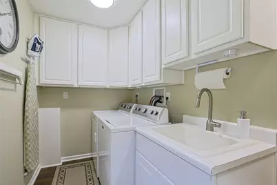 6725 Vienna Woods Trail, Miami Township, OH 45459 - Photo 36