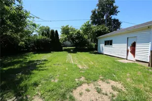 1207 Chalet Dr, New Carlisle, OH 45344 - Photo 22
