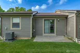 546 Kyle Ln, Fairborn, OH 45324 - Photo 28