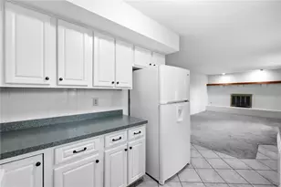 1160 Hyannis Dr, Beavercreek, OH 45434 - Photo 12