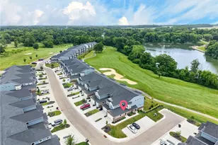4426 Waters Edge Ln, Turtlecreek Twp, OH 45036 - Photo 2