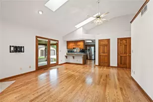 7630 Essington Cir, Washington Twp, OH 45459 - Photo 8