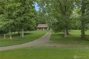 2038 Pratt Rd, Blanchester, OH 45107 - Photo 4