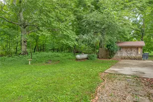 2038 Pratt Rd, Blanchester, OH 45107 - Photo 28