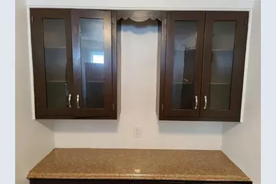 110 W Orchard Springs Drive, Dayton, OH 45415 - Photo 16