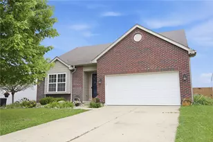 904 Centennial St, Trenton, OH 45067 - Photo 2