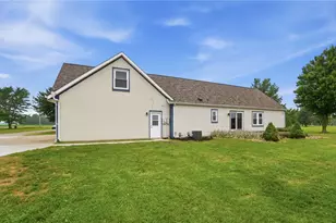 1710 Irvin Rd, Jamestown Vlg, OH 45335 - Photo 42
