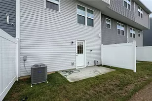 4034 Hemlock Ct, Huber Heights, OH 45424 - Photo 8