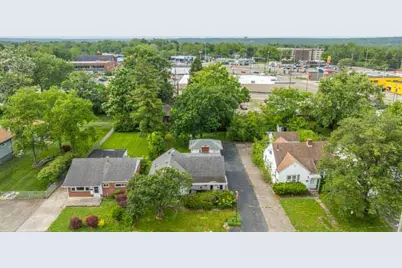 3740 Evansville Avenue, Dayton, OH 45406 - Photo 4