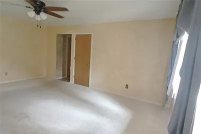 6338 Blue Ash Road, Butler Twp, OH 45414 - Photo 10