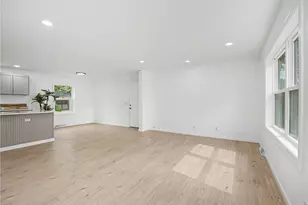 71 N Alder St, Dayton, OH 45417 - Photo 6