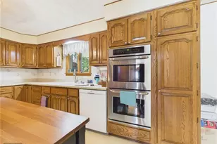 3925 Kilbourn Rd, Arcanum, OH 45304 - Photo 8
