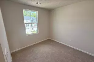 4028 Hemlock Ct, Huber Heights, OH 45424 - Photo 16