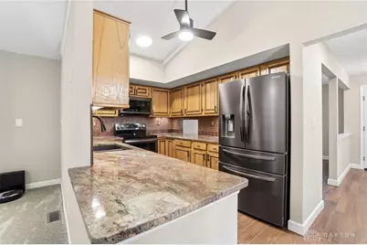 6071 N Quinella Way, Centerville, OH 45459 - Photo 18