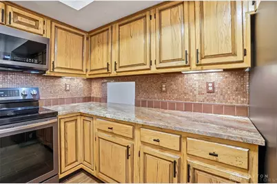 6071 N Quinella Way, Centerville, OH 45459 - Photo 20