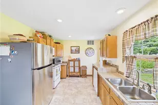 4633 Burkholder Rd, Franklin Twp, OH 45331 - Photo 8