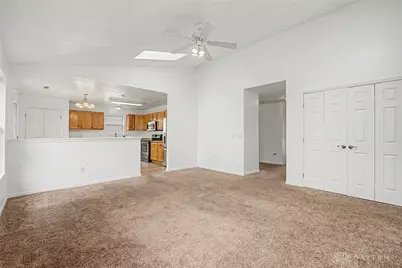 1562 Farrington Drive, Kettering, OH 45420 - Photo 14