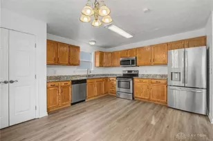 1562 Farrington Dr, Kettering, OH 45420 - Photo 18