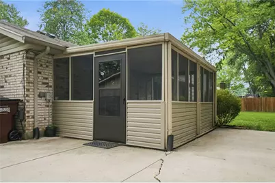 2033 Meadowside Lane, Washington Twp, OH 45458 - Photo 52