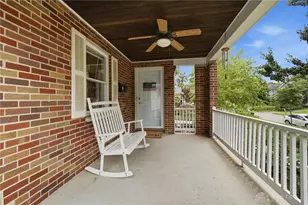 211 Wiltshire Blvd, Oakwood, OH 45419 - Photo 10