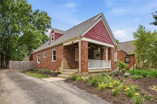 211 Wiltshire Blvd, Oakwood, OH 45419 - Photo 8