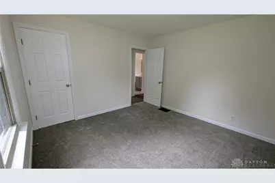 2846 Research Boulevard, Kettering, OH 45420 - Photo 16