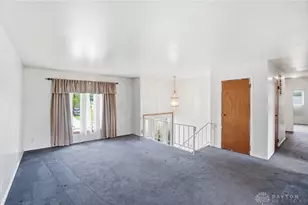 1914 Elmsford St, Springfield, OH 45506 - Photo 4