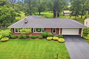 316 S Tecumseh Rd, Bethel Twp, OH 45506 - Photo 2