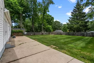 1328 Hanes Rd, Beavercreek, OH 45434 - Photo 30