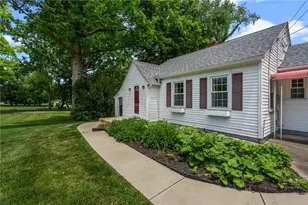1328 Hanes Rd, Beavercreek, OH 45434 - Photo 2