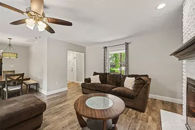 907 Debbie Court, Clayton, OH 45415 - Photo 8
