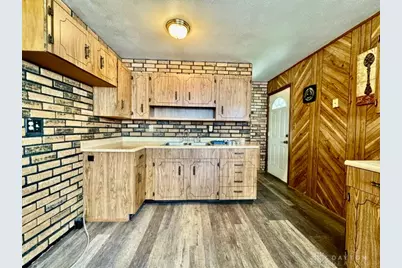110 W Routzong Drive, Fairborn, OH 45324 - Photo 28