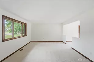 7655 Windham Rd, Bethel Twp, OH 45371 - Photo 6
