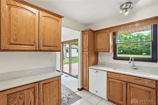 7655 Windham Rd, Bethel Twp, OH 45371 - Photo 12