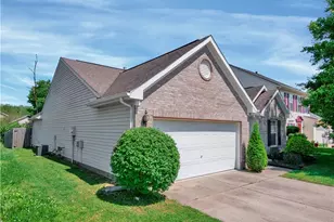 5226 Brookmill Ct, Dayton, OH 45414 - Photo 4