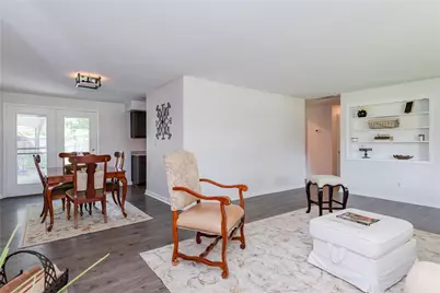 77 Lammers Avenue, Washington Twp, OH 45459 - Photo 10