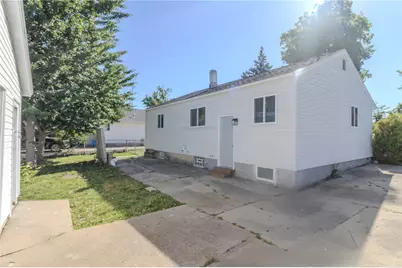 345 Murchison Lane, Riverside, OH 45431 - Photo 4