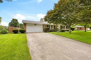 108 Lutheran Dr, Eaton, OH 45320 - Photo 2